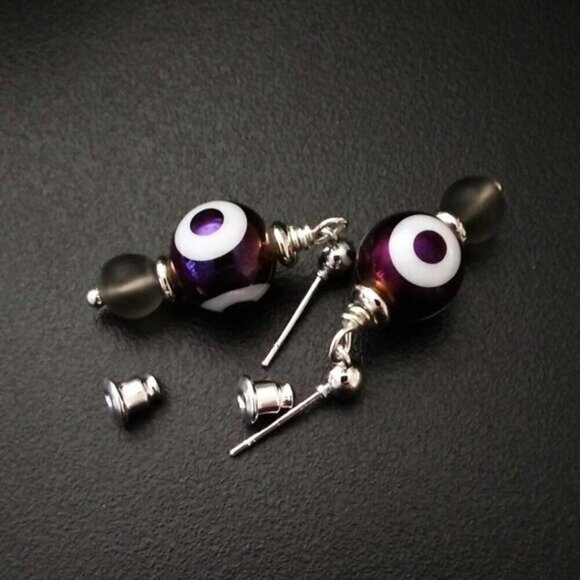 Vibrant Wrap Bracelet + Earring Set ~ Evil Eye ~ Frosted Gray & Sparkling Pink - Picture 3 of 10